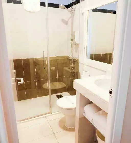Quarto Estandar com Sacada, Subur