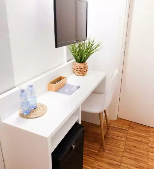 Quarto Estandar Individual, Subur