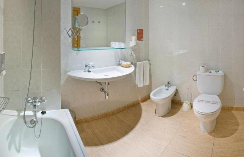 اتاق استاندارد با چشم‌انداز استخر, Sumus Stella & Spa 4* Sup - Adults Recommended