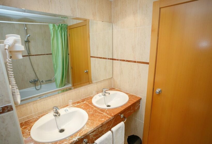 חדר סטנדרט, Tres Anclas