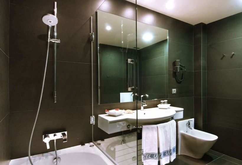 חדר סטנדרט, Urpi