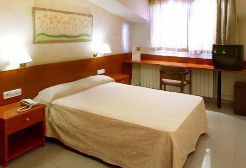 Quarto Estandar, Urpi