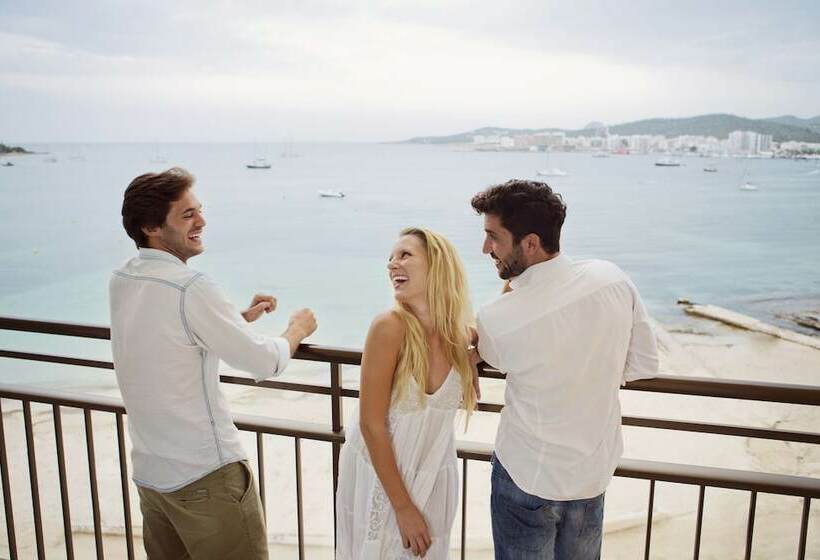 オーシャンビュースタンダードルーム, Vibra S'Estanyol