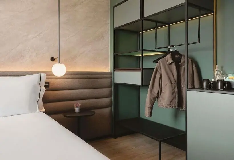 اتاق سوپریور برای معلولان, Novotel Valencia Lavant