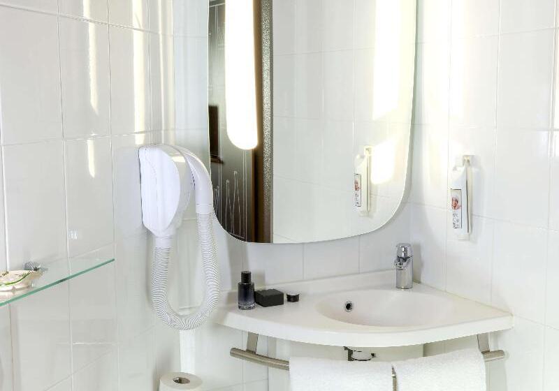 Апартаменты 3 Спальни, Xon S Platja Ha