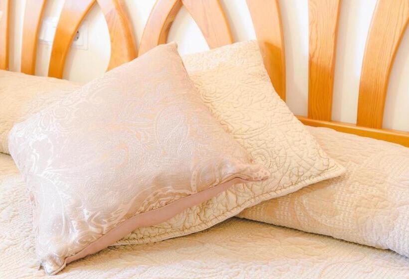 غرفة قياسية فردية, Alameda