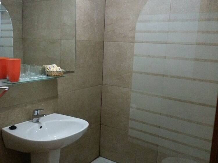 Chambre Standard, Almona