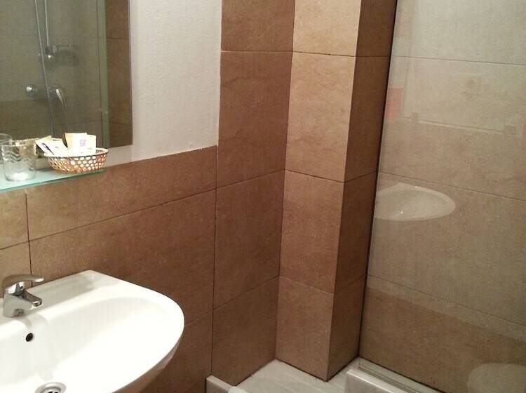 Chambre Standard, Almona