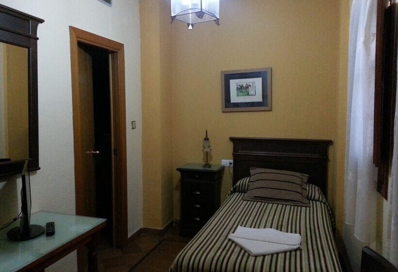 Chambre Standard Individuelle, Almona