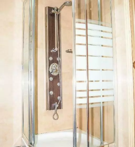 Chambre Standard, Ana Maria