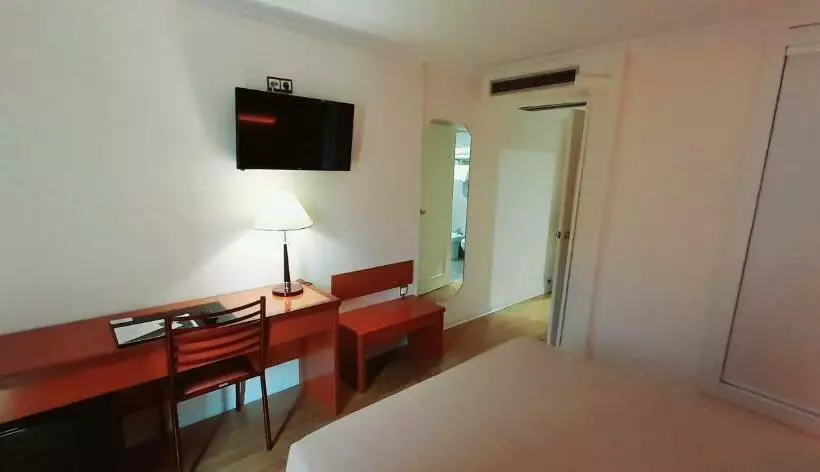 Quarto standard, Cabanas
