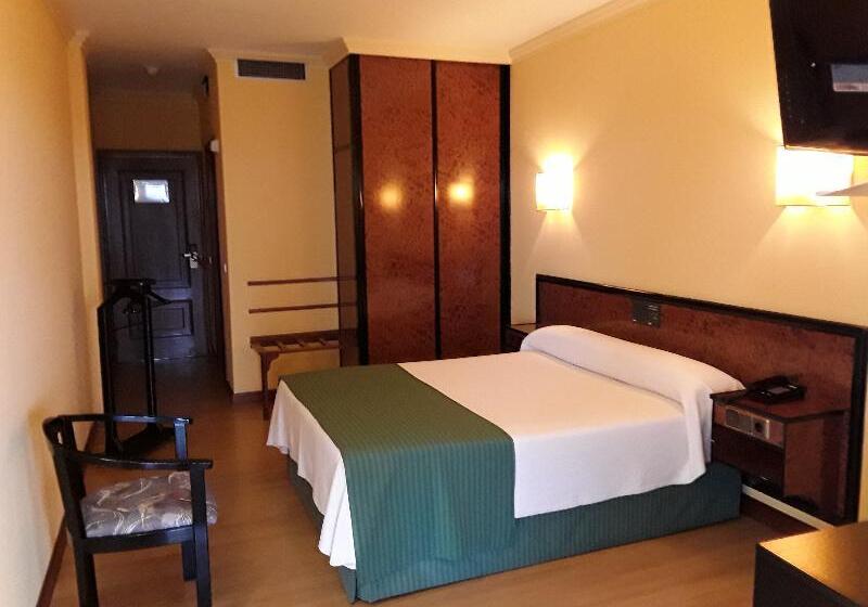 חדר סטנדרט יחיד, Castro