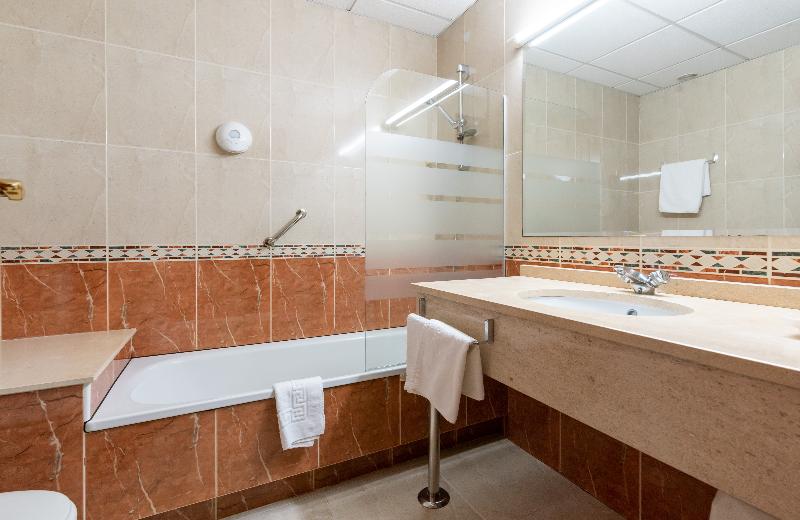 חדר סטנדרט, Castro