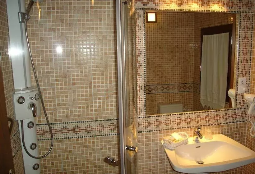Habitación Estàndard Individual, Conde Aznar