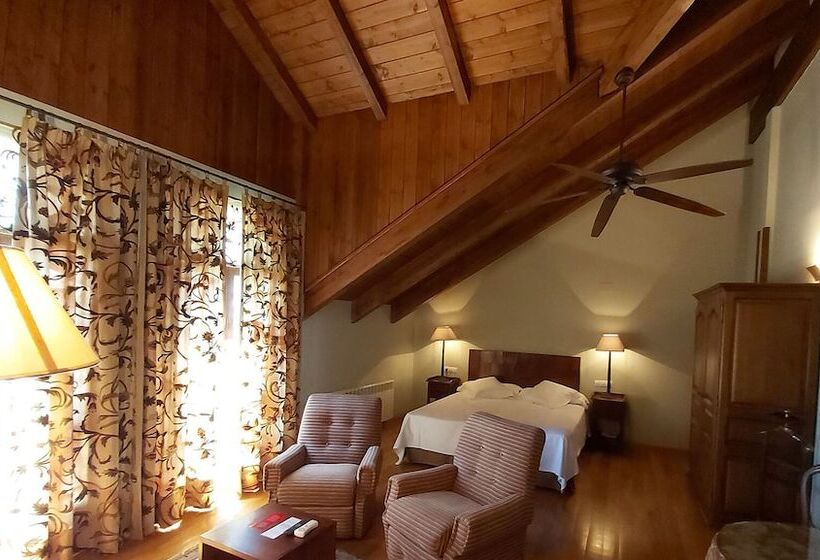 סוויטת ג'וניור, Conde Aznar