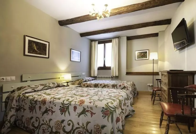 Habitació Superior, Conde Aznar
