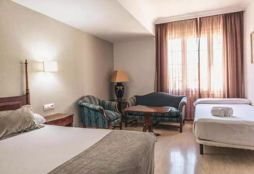 اتاق استاندارد سه نفره, Crisol Jardines De Córdoba