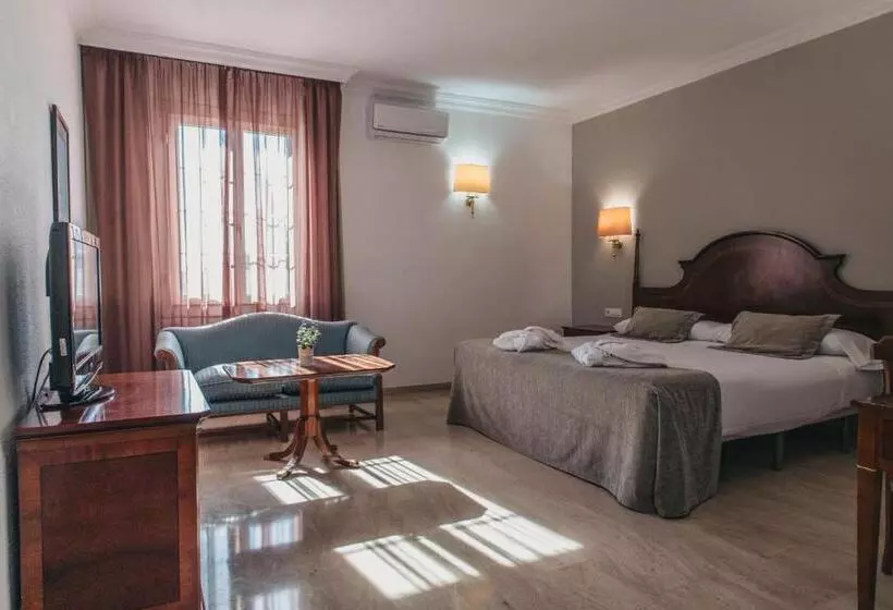 سوییت جونیور اجرایی, Crisol Jardines De Córdoba