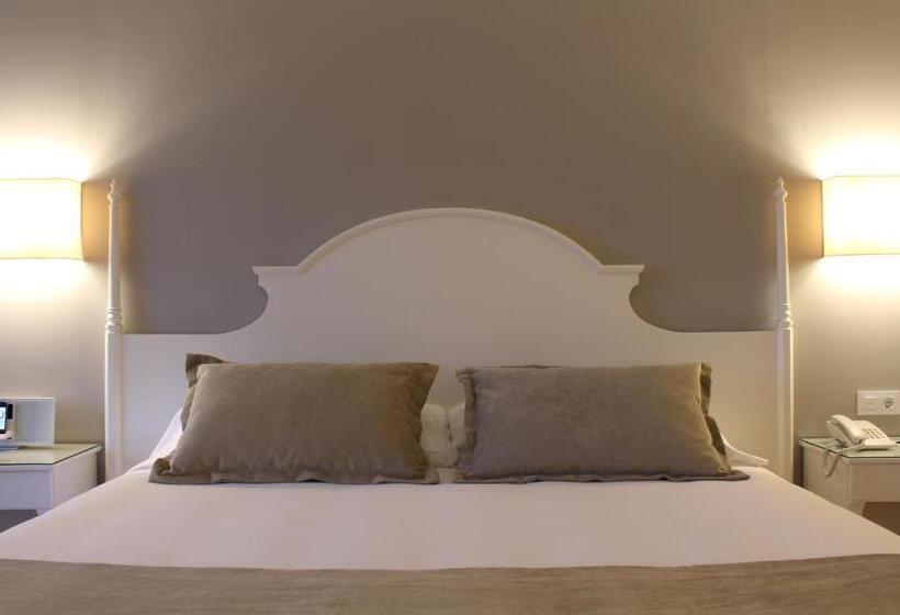 سوییت جونیور اجرایی, Crisol Jardines De Córdoba