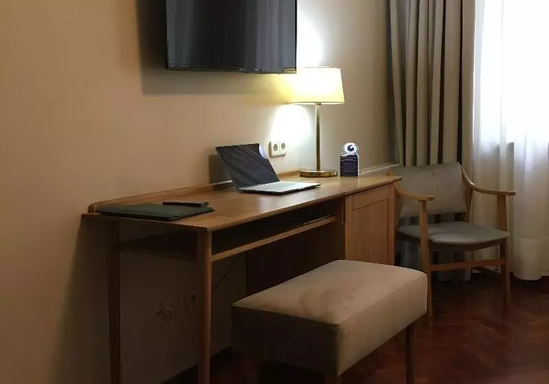 Standardzimmer, Crunia I A Coruna
