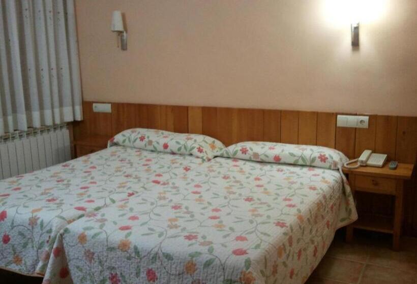 スタンダードルーム, El Pilar