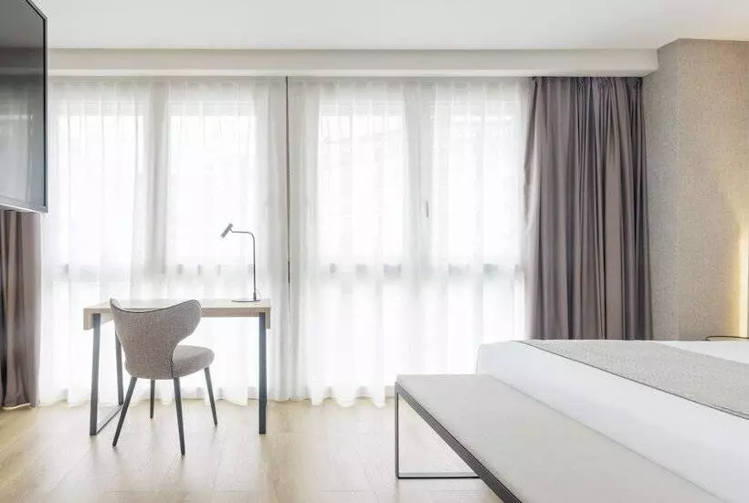 Standard Yhden Hengen Huone, Ilunion San Sebastian