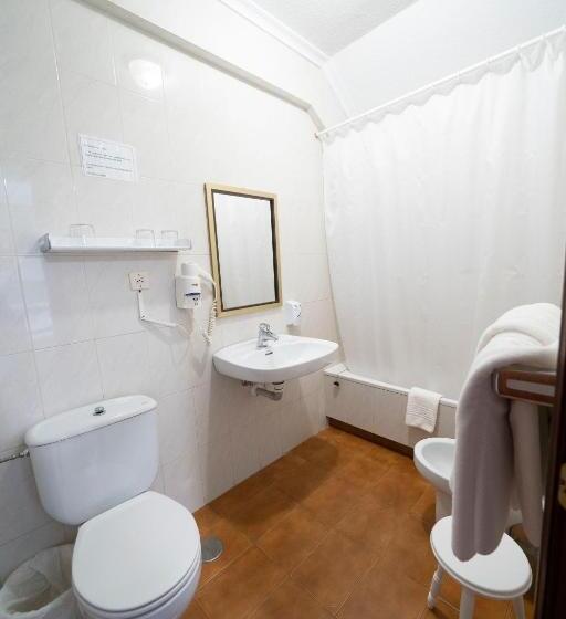 带露台的标准房间, Isabel