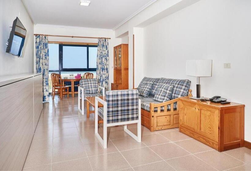 آپارتمان 1 خوابه, Juan De La Cosa