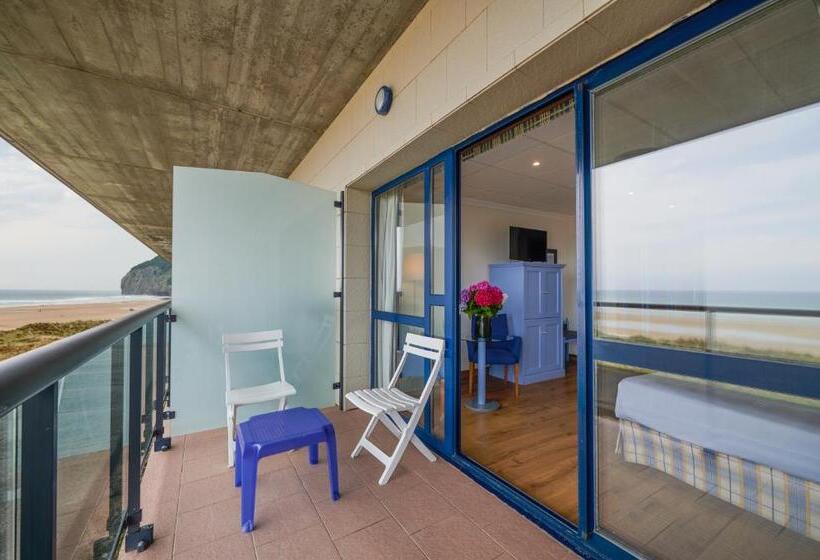 اتاق استاندارد با بالکن و چشمانداز دریا, Juan De La Cosa