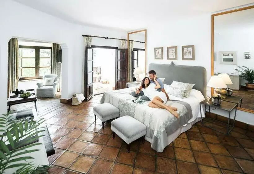 Junior Suite amb Balconada, Finca La Bobadilla