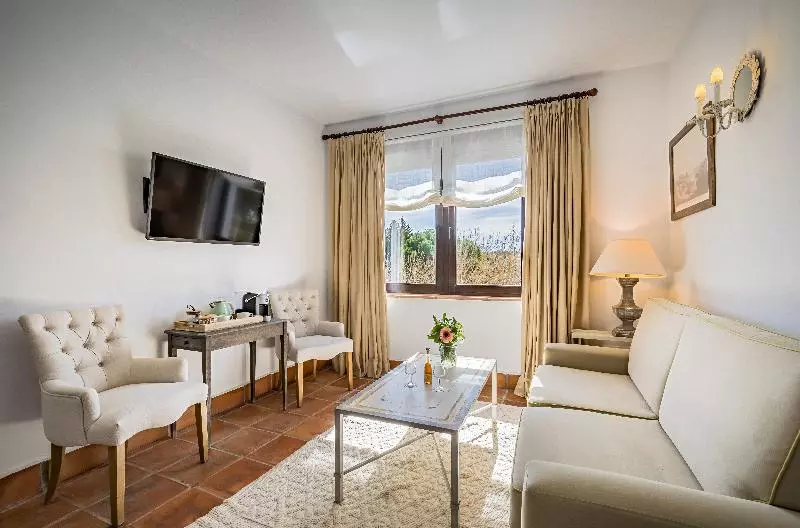 Junior Suite amb Balconada, Finca La Bobadilla