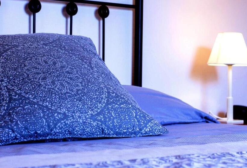 اتاق استاندارد با بالکن, Los Angeles