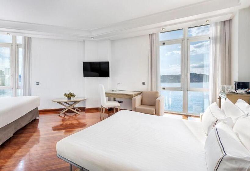 اتاق پرمیوم با چشمانداز دریا, Melia Maria Pita