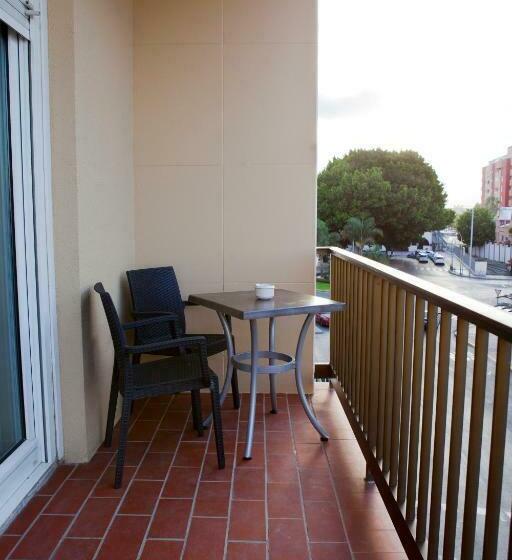 스탠다드 룸, Mir Octavio