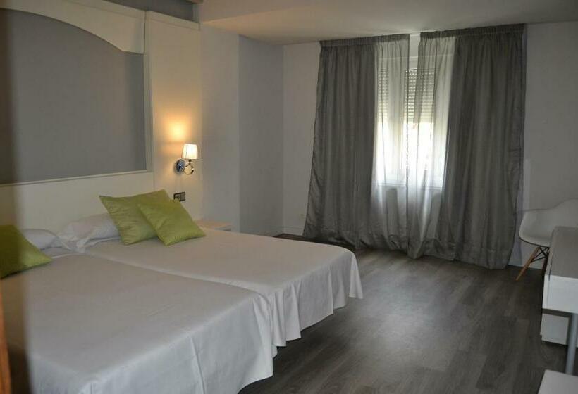Quarto standard, Mir Octavio