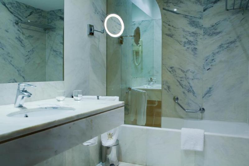 Quarto standart individual, Mir Octavio