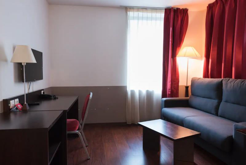 Quarto standard, Mir Octavio