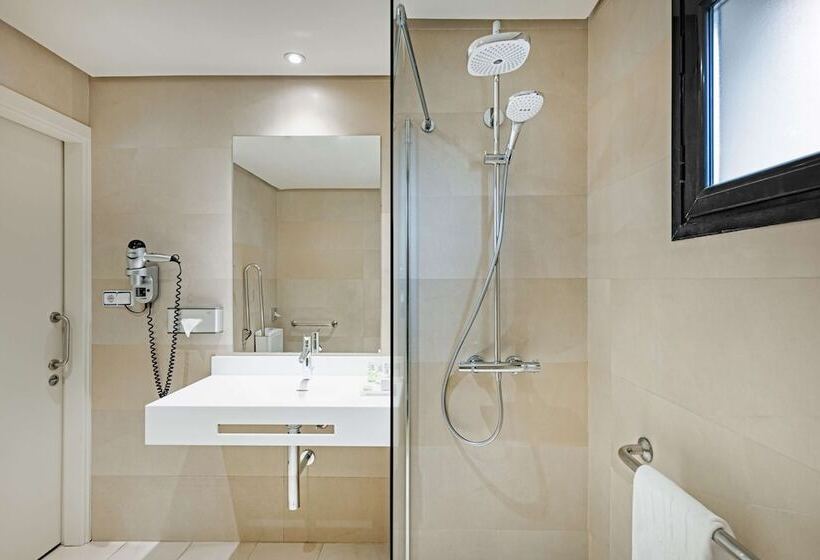 اتاق استاندارد, NH Ciudad De Cuenca