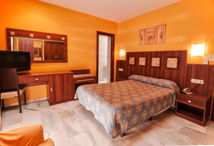 غرفة عائلية, Nuevo Palas