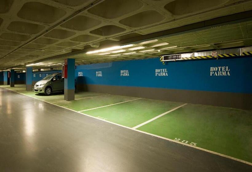 Camera Standard Vista Città, Parma