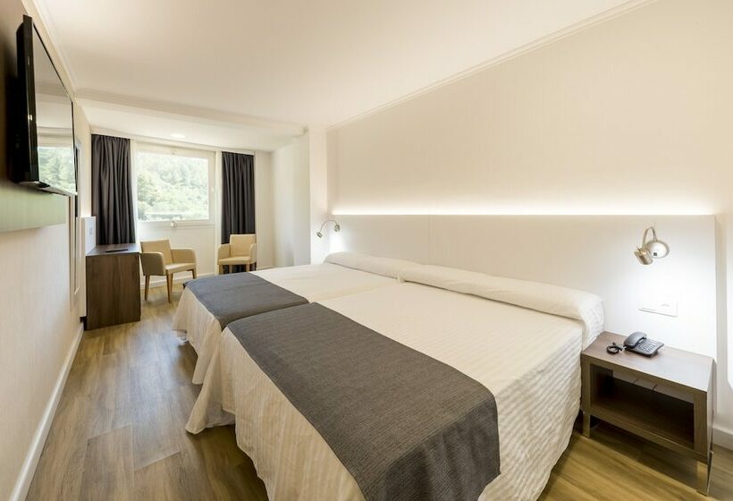 Четырехместный Номер Стандарт, Rosaleda Del Mijares