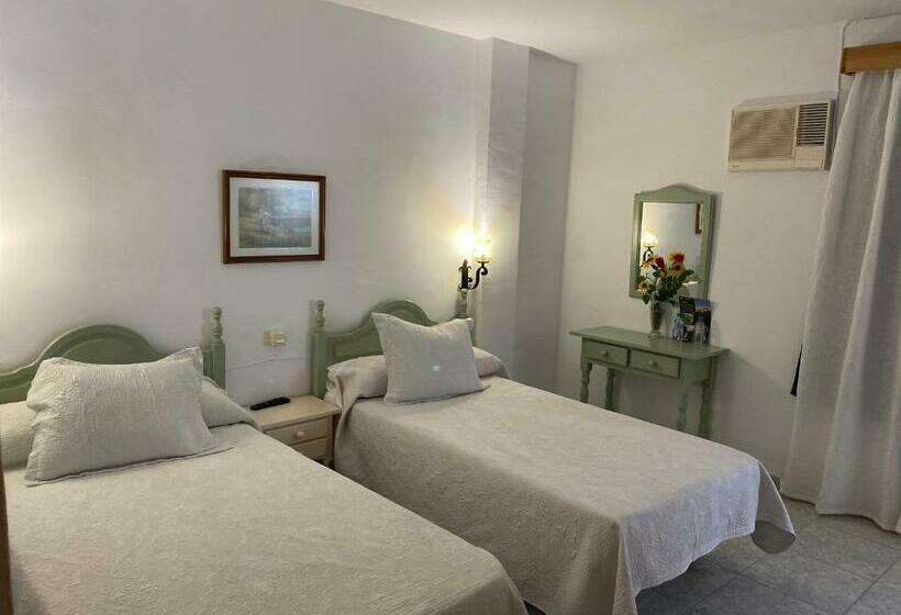 Номер Стандарт, Meson Fuente Del Pino