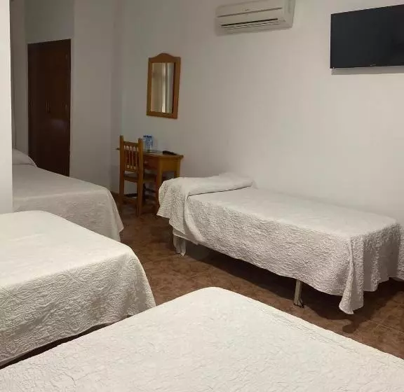 スタンダード４人部屋, Meson Fuente Del Pino
