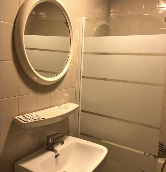 غرفة قياسية فردية, Santa Fe