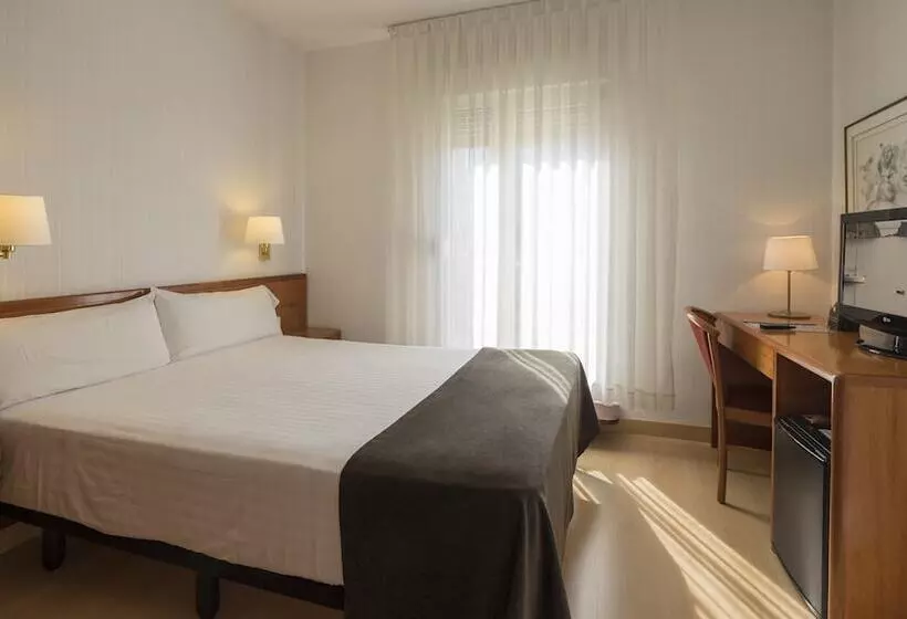 Chambre Standard, Ultonia