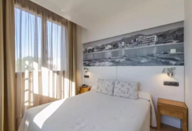 Standard-huone Vuoristonäkymä, Voramar