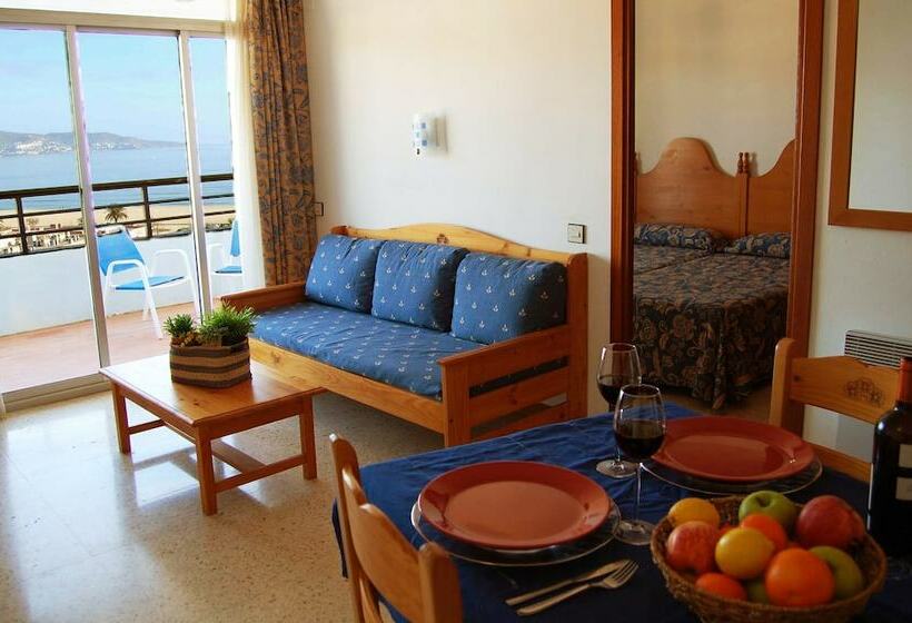 Апартаменты 2 Спальни, Xon S Platja Ha