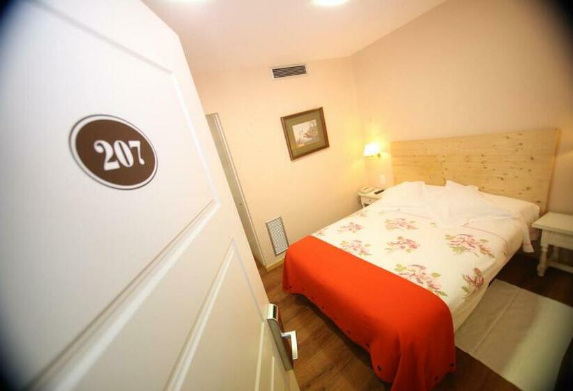 Номер Economy Индивидуальный, Del Carme