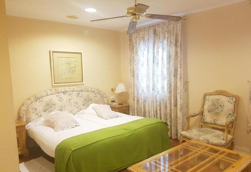 Трежместный Номер Economy, Del Carme