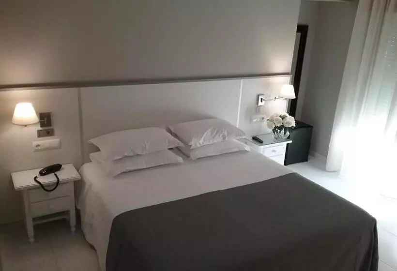 اتاق استاندارد با چشم‌انداز دریا, Ancora Sanxenxo